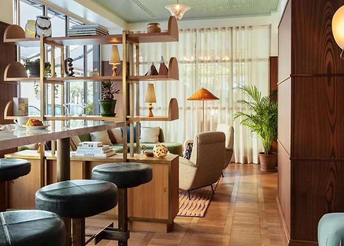 Beverly Hills Hotel 4*