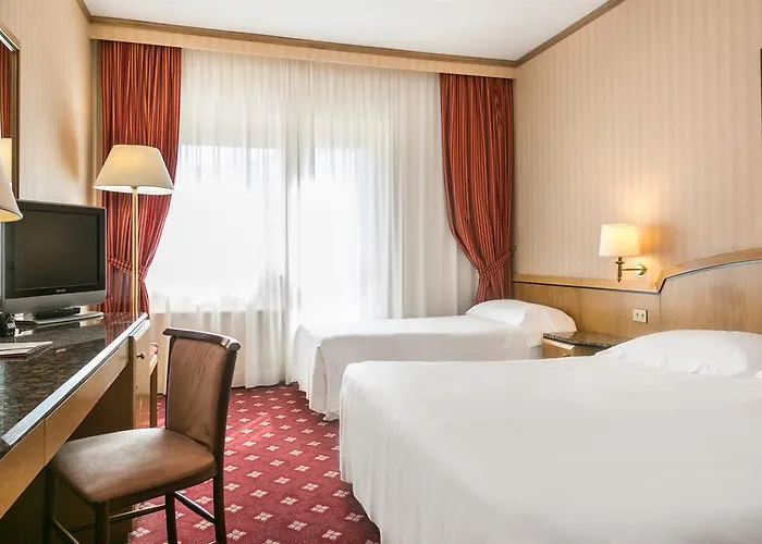 Beverly Hills Hotel Rome